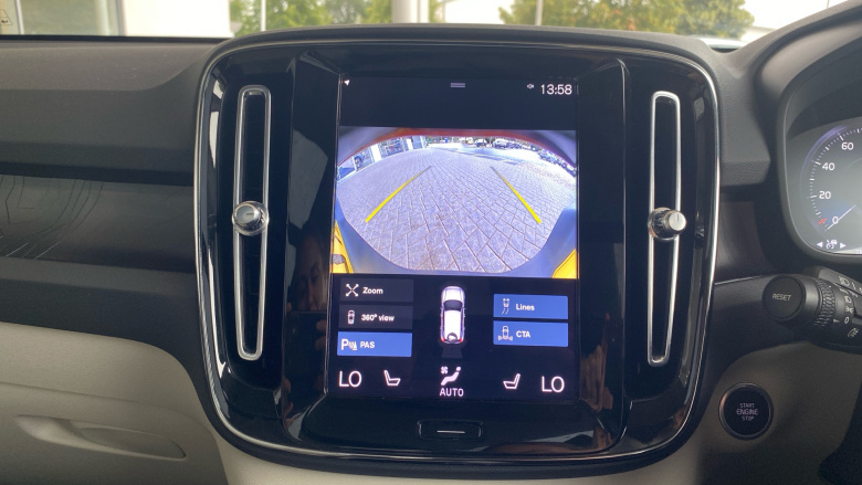 Volvo Xc40 1.5 T5 Recharge PHEV Ultimate Dark 5dr Auto Estate